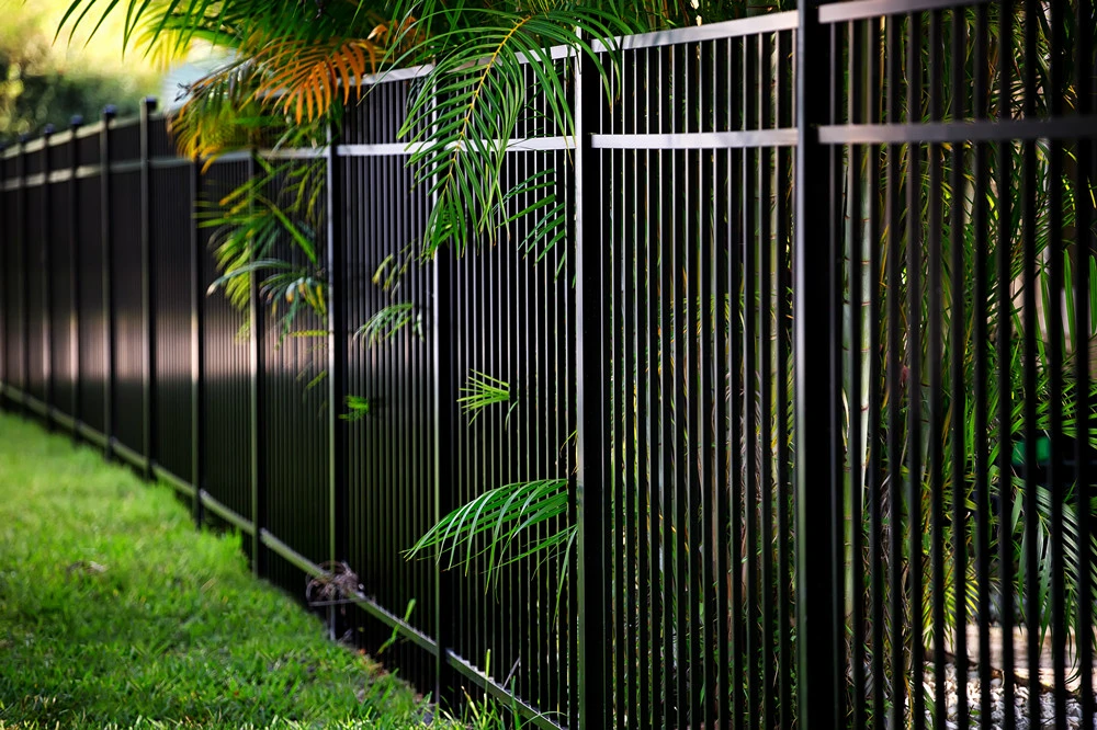 Aluminum/Iron Metal Stainless Steel Security Railing Galvanized Pen Fence Panel Decorative Fencing Animal Garden Pool Stainless Steel Railing