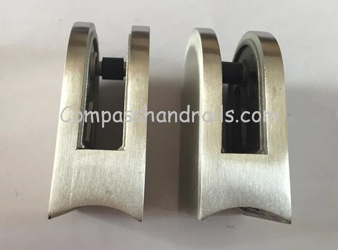 OEM Custom 304/316 Stainless Steel Accessories Support Bar Glass Clamp for Railing/Handrail/Balustrade Staircase